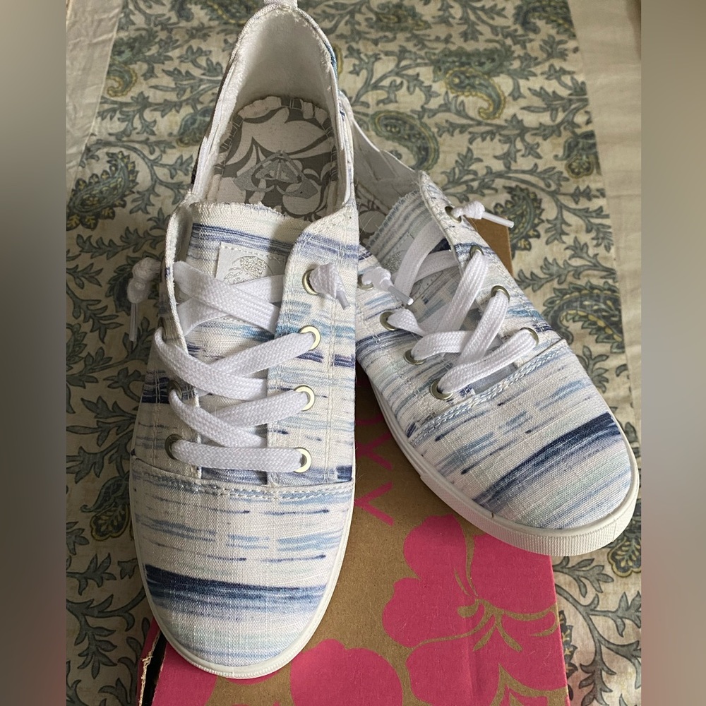 New-Roxy Libbie sneakers white with blue